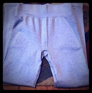 Selling a high waisted set